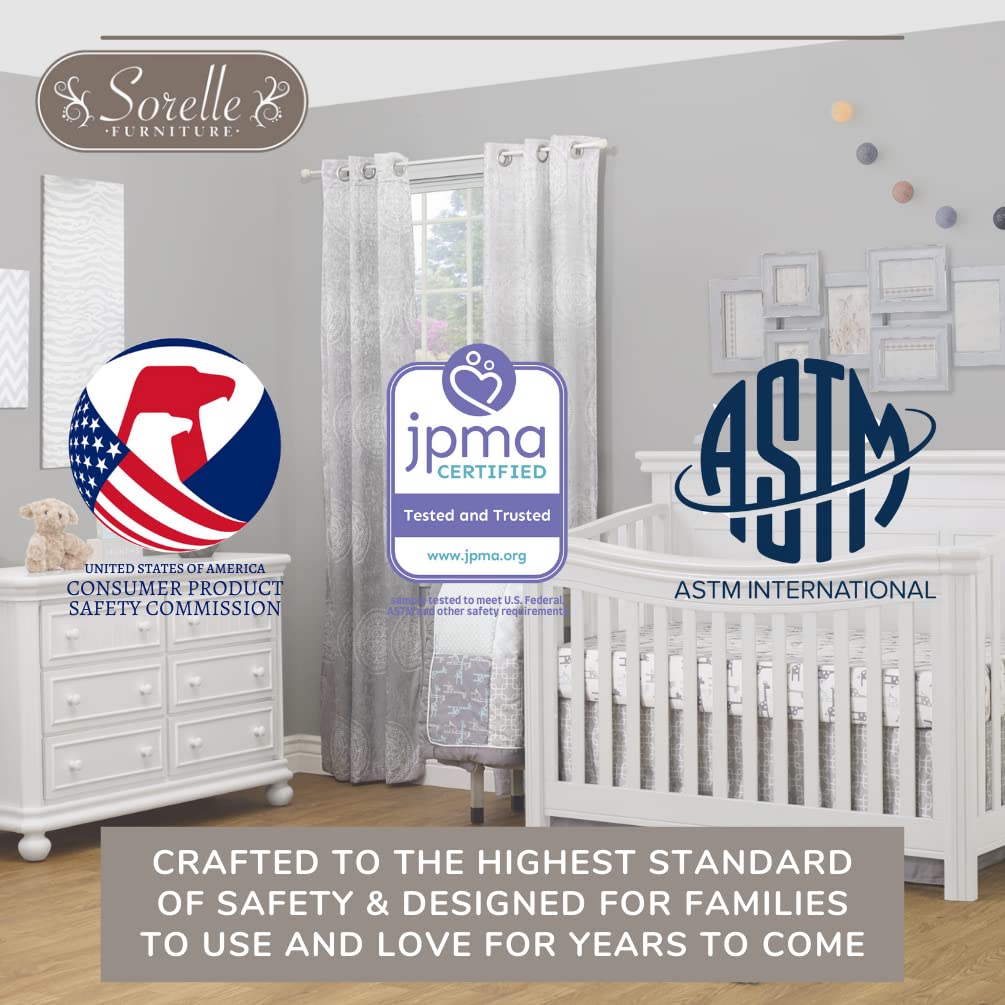 White Changing Table and Changing Pad E935299
