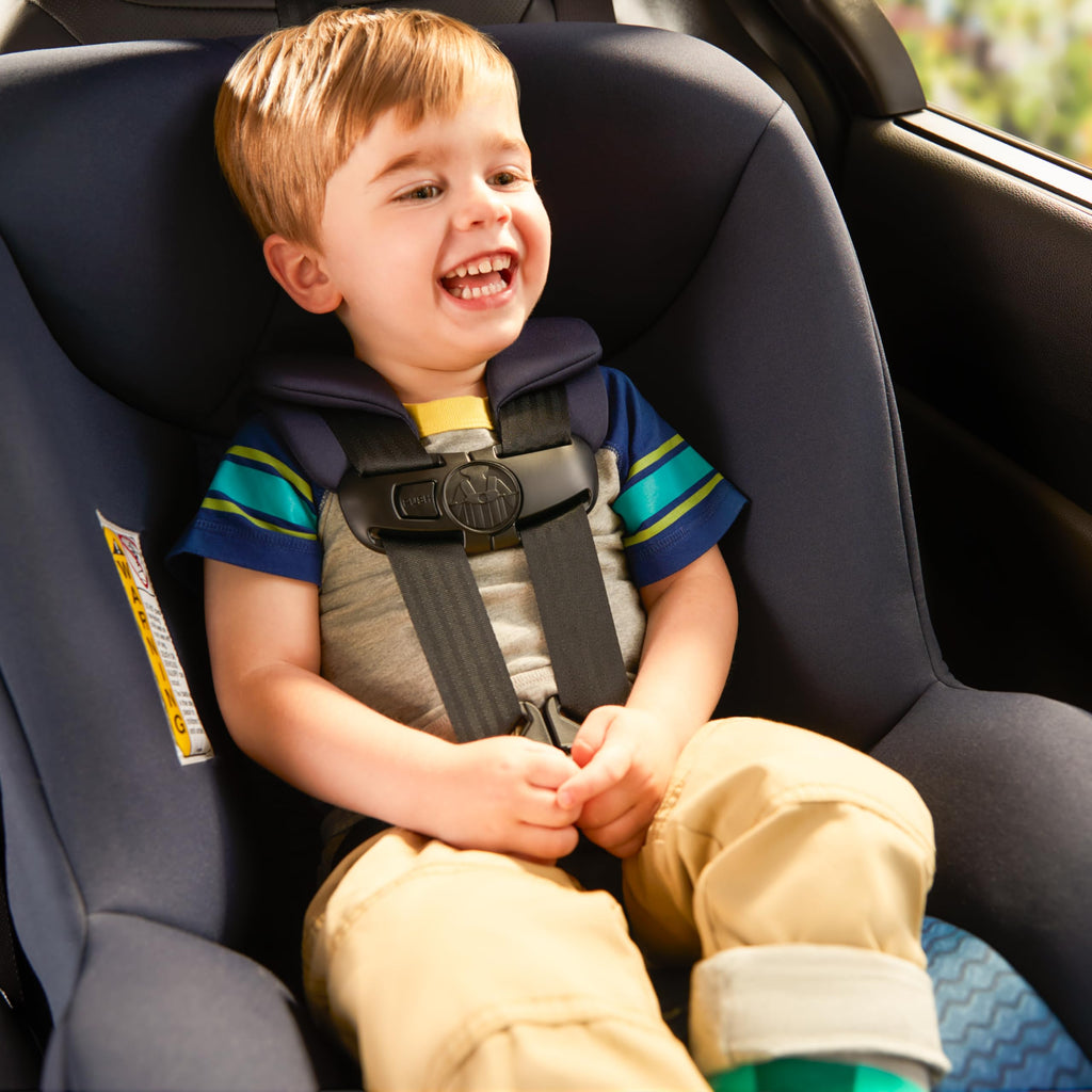 2-in-1 Convertible Car Seat R83177